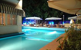 Hotel Flamingo  3*